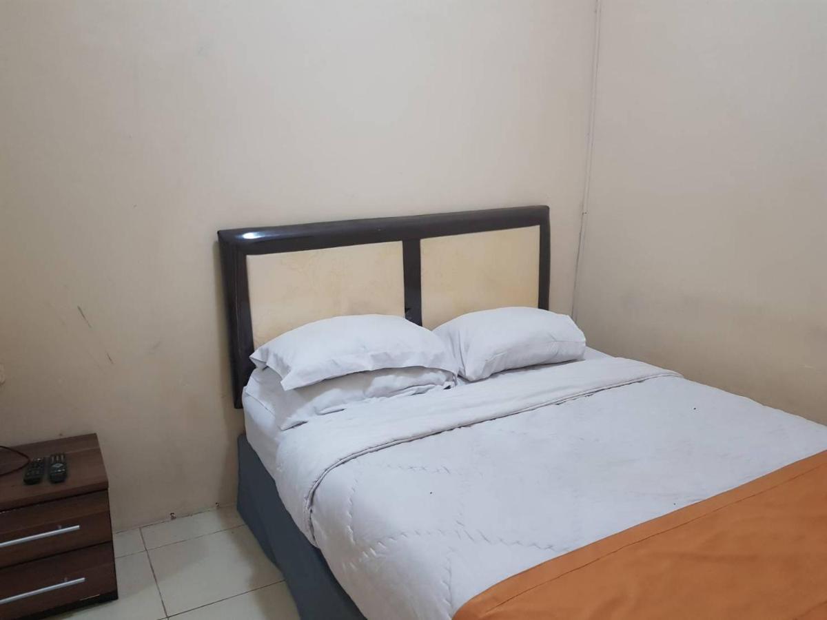 Bakom Inn Syariah Bogor Exterior foto
